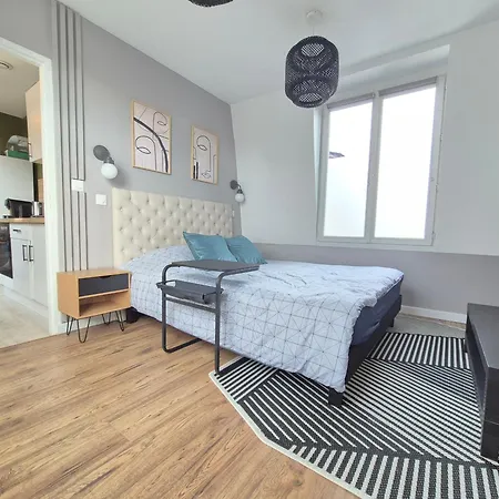 Le Stella Hyper Centre à 10 Minutes Appartement *