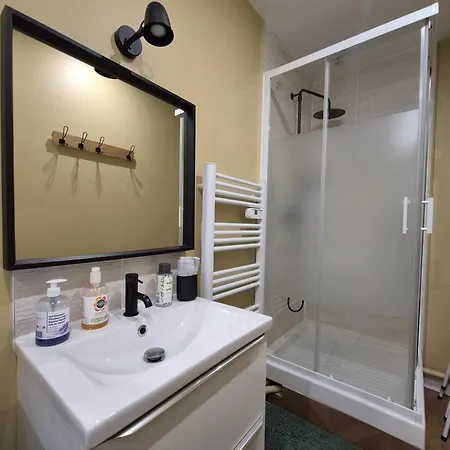 Le Stella Hyper Centre à 10 Minutes