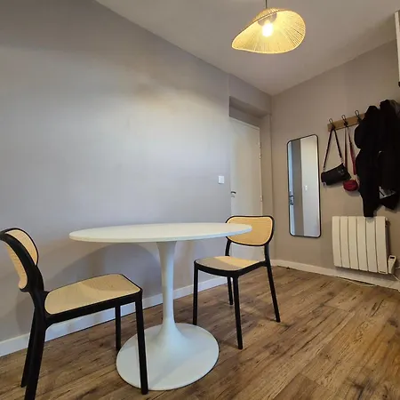 Le Stella Hyper Centre à 10 Minutes